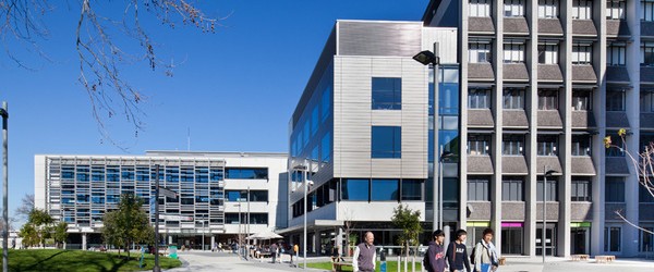 Ưu đãi giảm học phí năm 2021 tại AIS- Auckland Institute of Studies, New Zealand dành riêng cho sinh viên Việt Nam