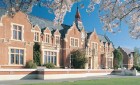 Những ngôi trường làm nên thương hiệu cho thành phố du học Christchurch